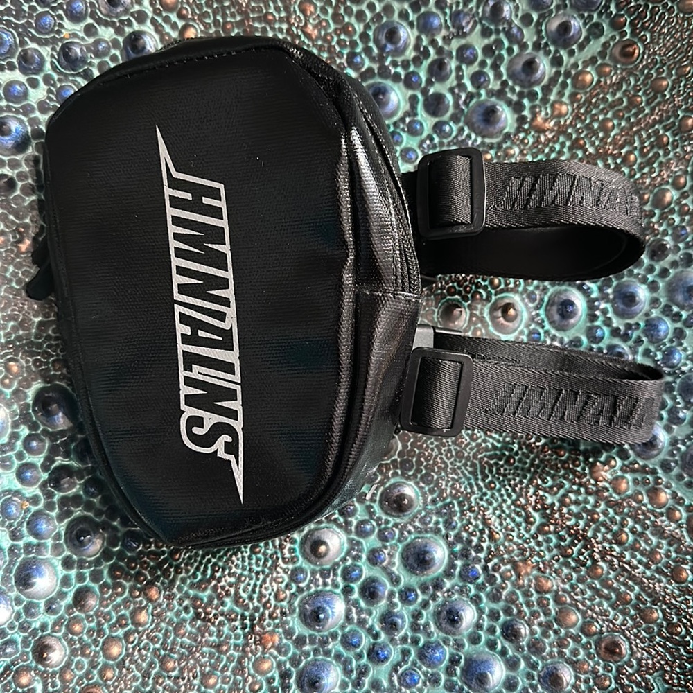 HMNALNS thigh bag